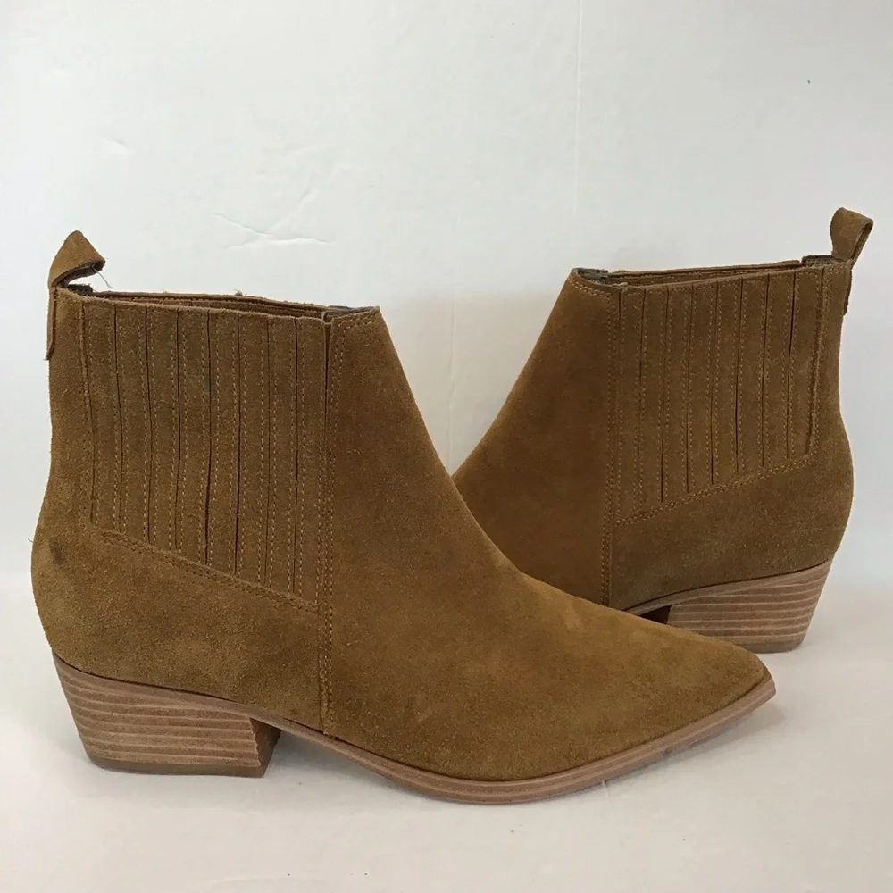 MARC FISHER Women's Tan Brown Suede Ankle Booties Boots 8.5